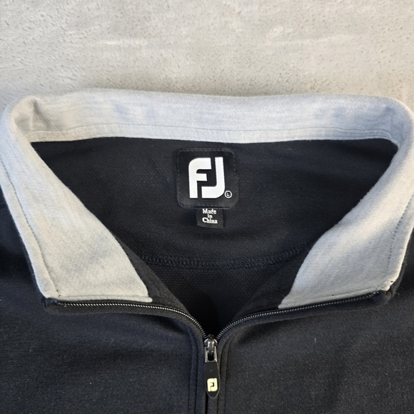 FootJoy FJ Approach Pullover Mens Lg Black 1/4 Zip Vest Performance Golf - Picture 3 of 8